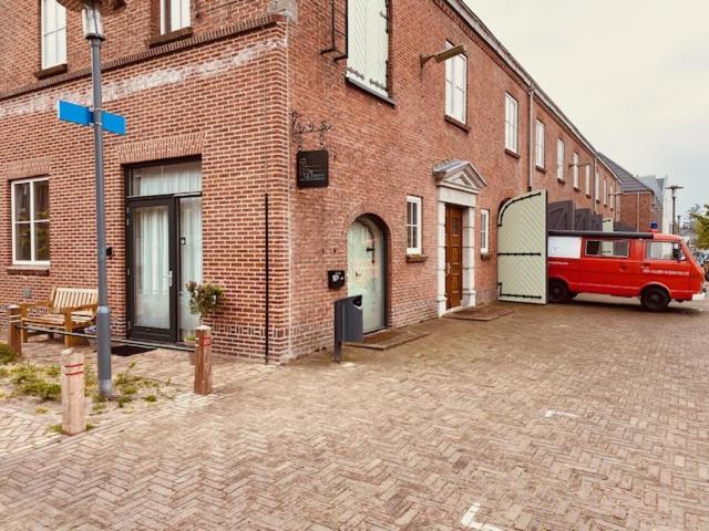 De Oude Brandweerkazerne 4 Persoons 2 Kamer Appartement Каатсхойвел Экстерьер фото